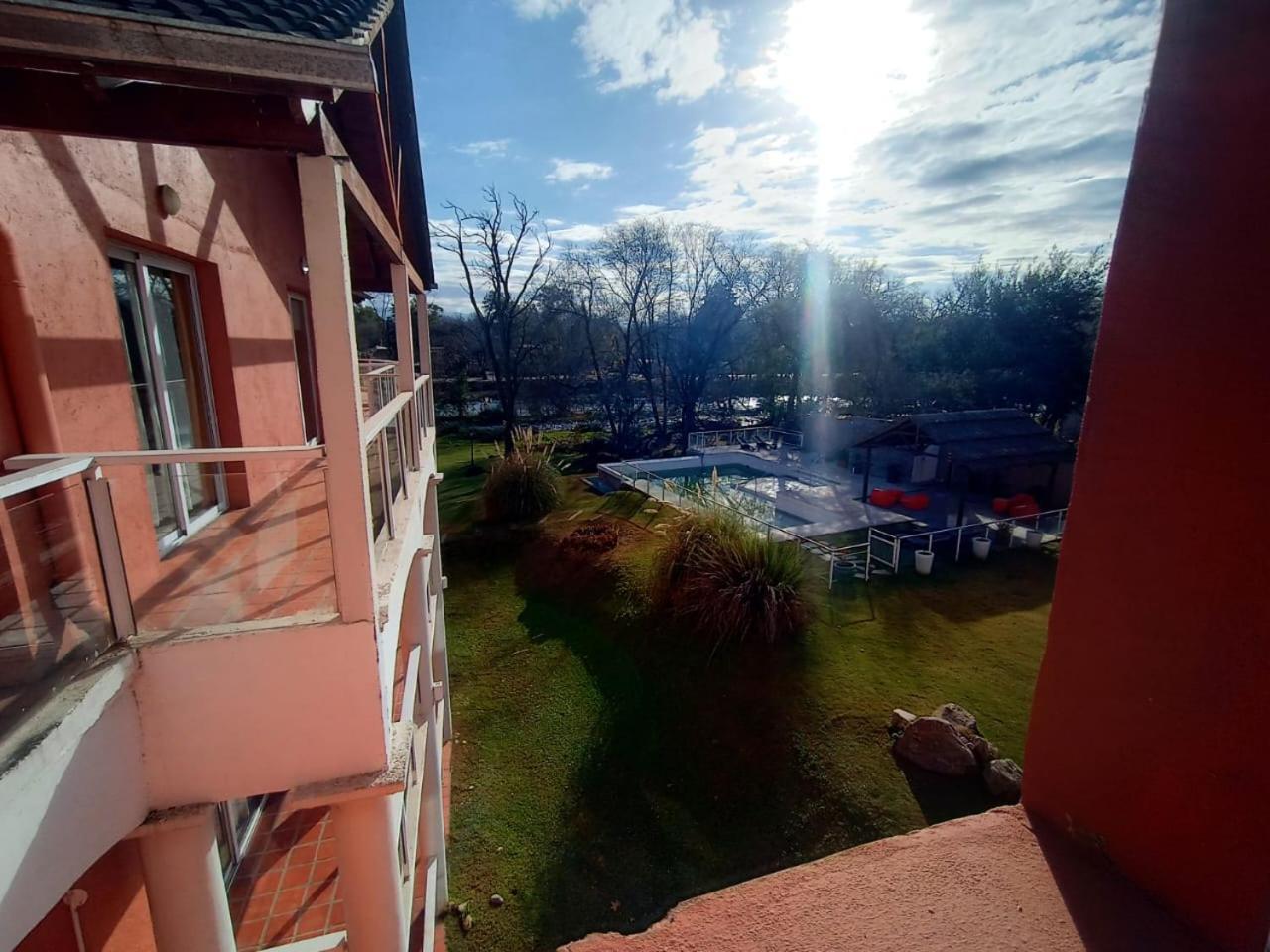 Hotel El Sauce Santa Rosa de Calamuchita Dış mekan fotoğraf
