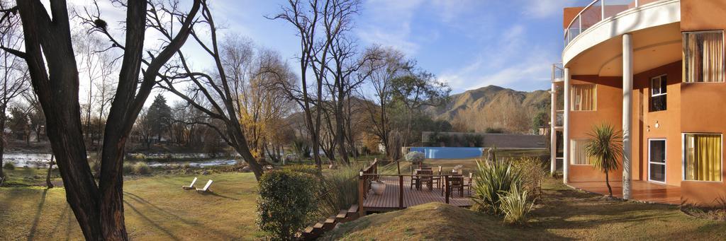 Hotel El Sauce Santa Rosa de Calamuchita Dış mekan fotoğraf
